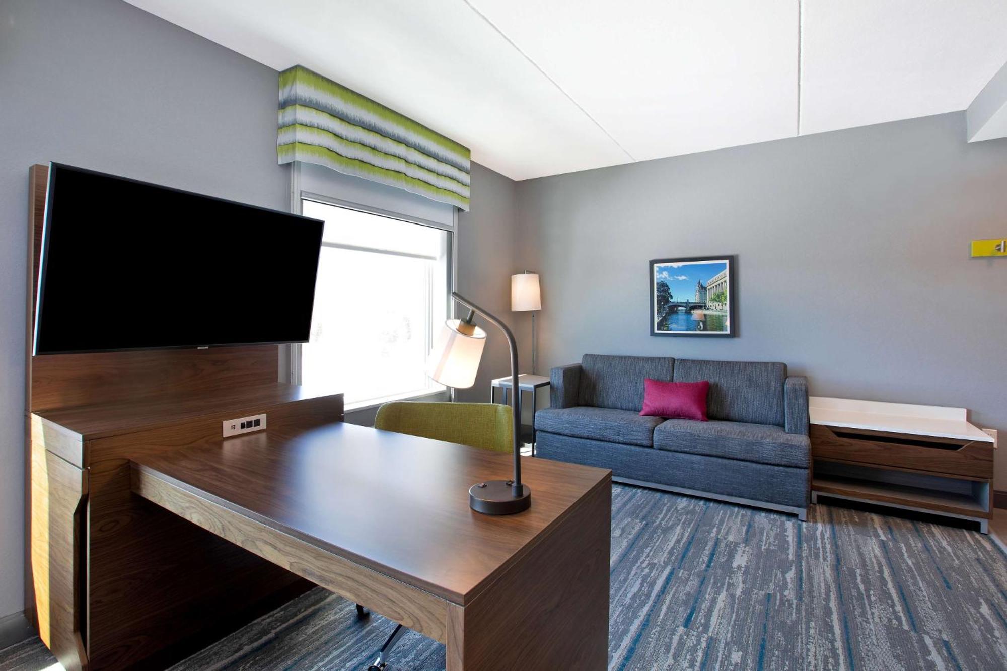Hampton Inn & Suites Ottawa West, Ontario, Canada Eksteriør billede